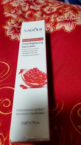 Red Pomegranate Eye Cream photo review